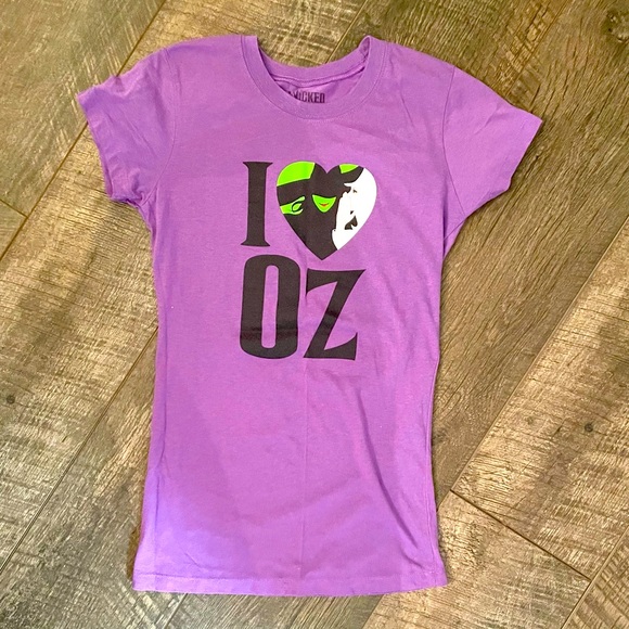 WICKED T-SHIRT 💚💜 - Picture 2 of 4